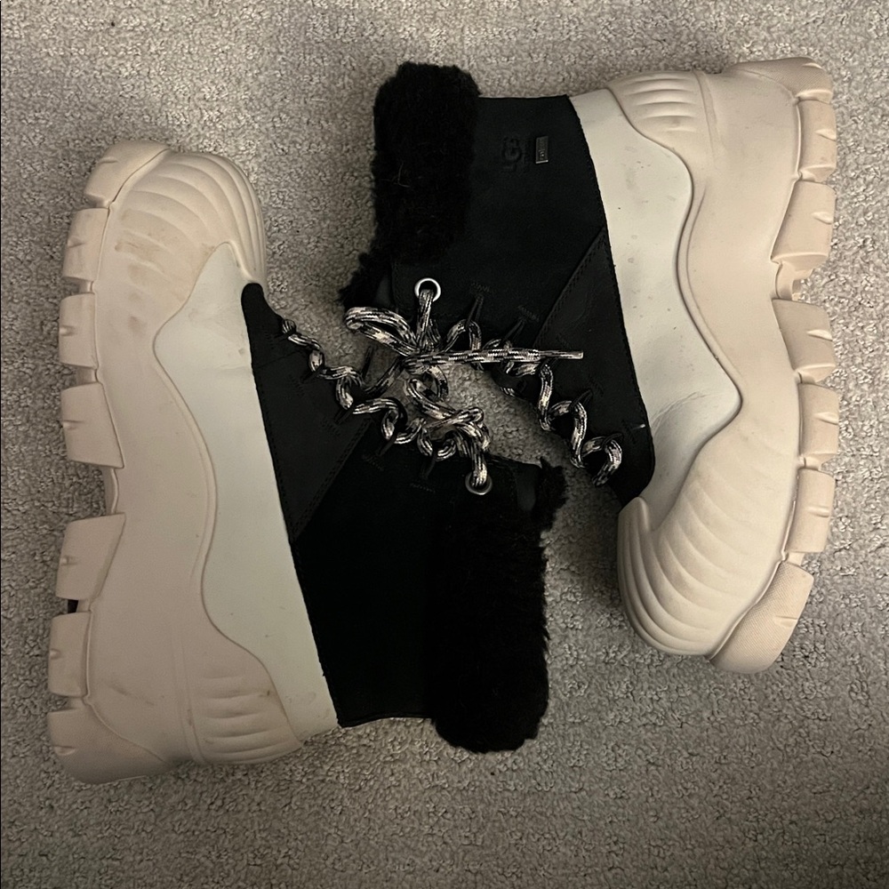 UGG Adiroam Hiker Boot - Picture 2 of 8